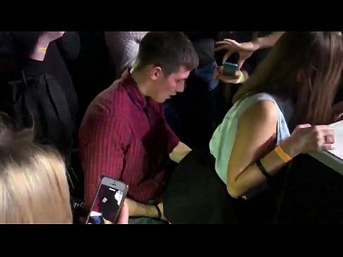 ❤️ Sesso reale in un nightclub russo. Ragazza russa di 18 anni nell'ano e nella vagina scopata in un nightclub ❌ Porno vkal it.pornolymp.ru ❌️❤